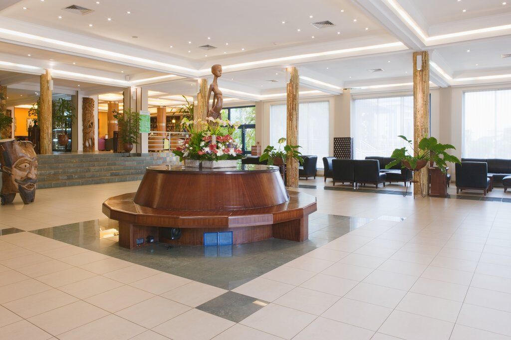 Palms By Eagles Airport City, Formerly Holiday Inn Аккра Екстер'єр фото